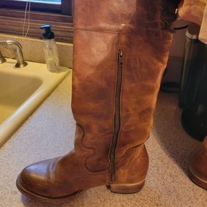 Freebird Cyn Boot size 9